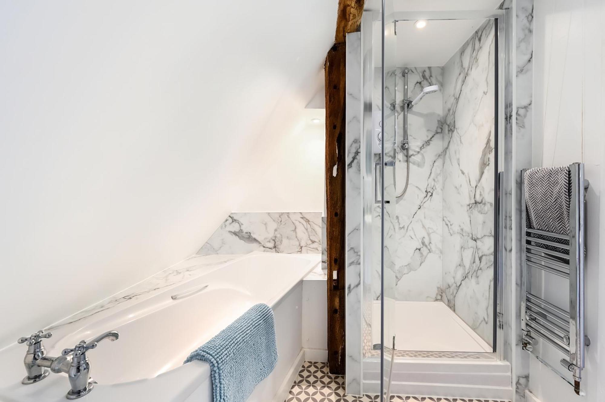 ラスティントン Walnut Tree Houseヴィラ エクステリア 写真