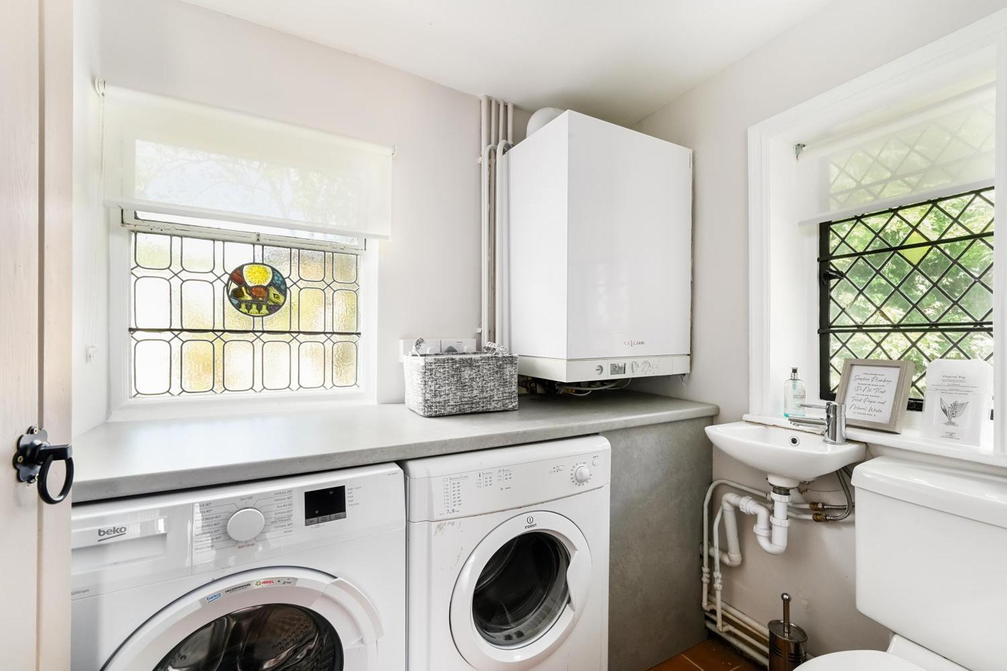 ラスティントン Walnut Tree Houseヴィラ エクステリア 写真
