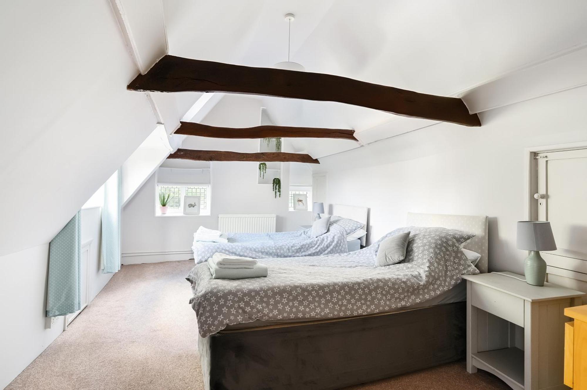ラスティントン Walnut Tree Houseヴィラ エクステリア 写真