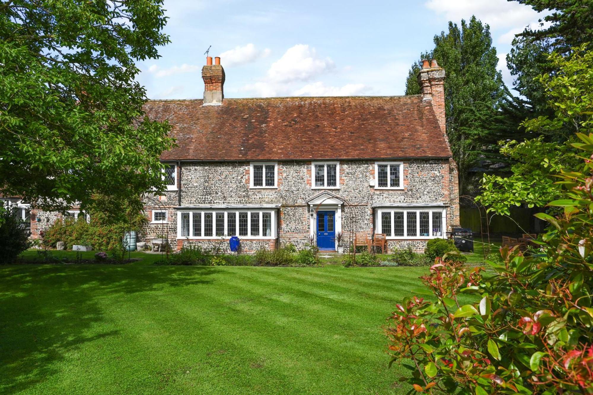 ラスティントン Walnut Tree Houseヴィラ エクステリア 写真